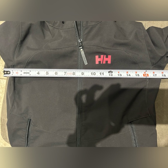 Helly Hansen soft shell rain jacket - Picture 6 of 6
